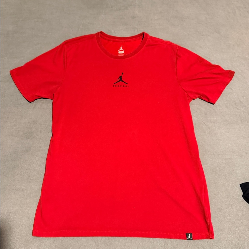 Nike Jordan Jumpman Centerprint Red Basketball Crew Neck Short T-Shirt Size L